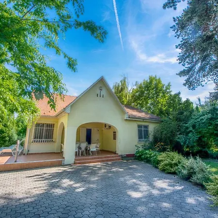 Holiday home Zita Haz *