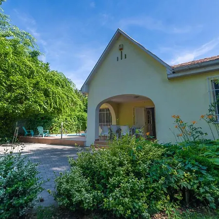 Сasa de vacaciones Zita Ház Siófok