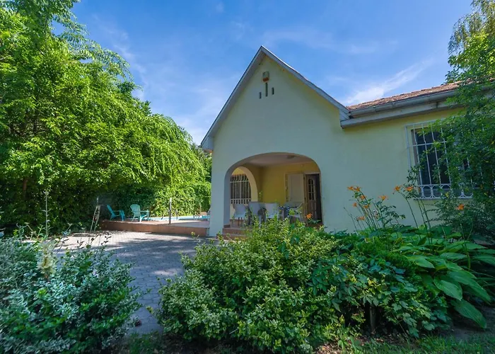 בית נופש Zita Haz שיופוק